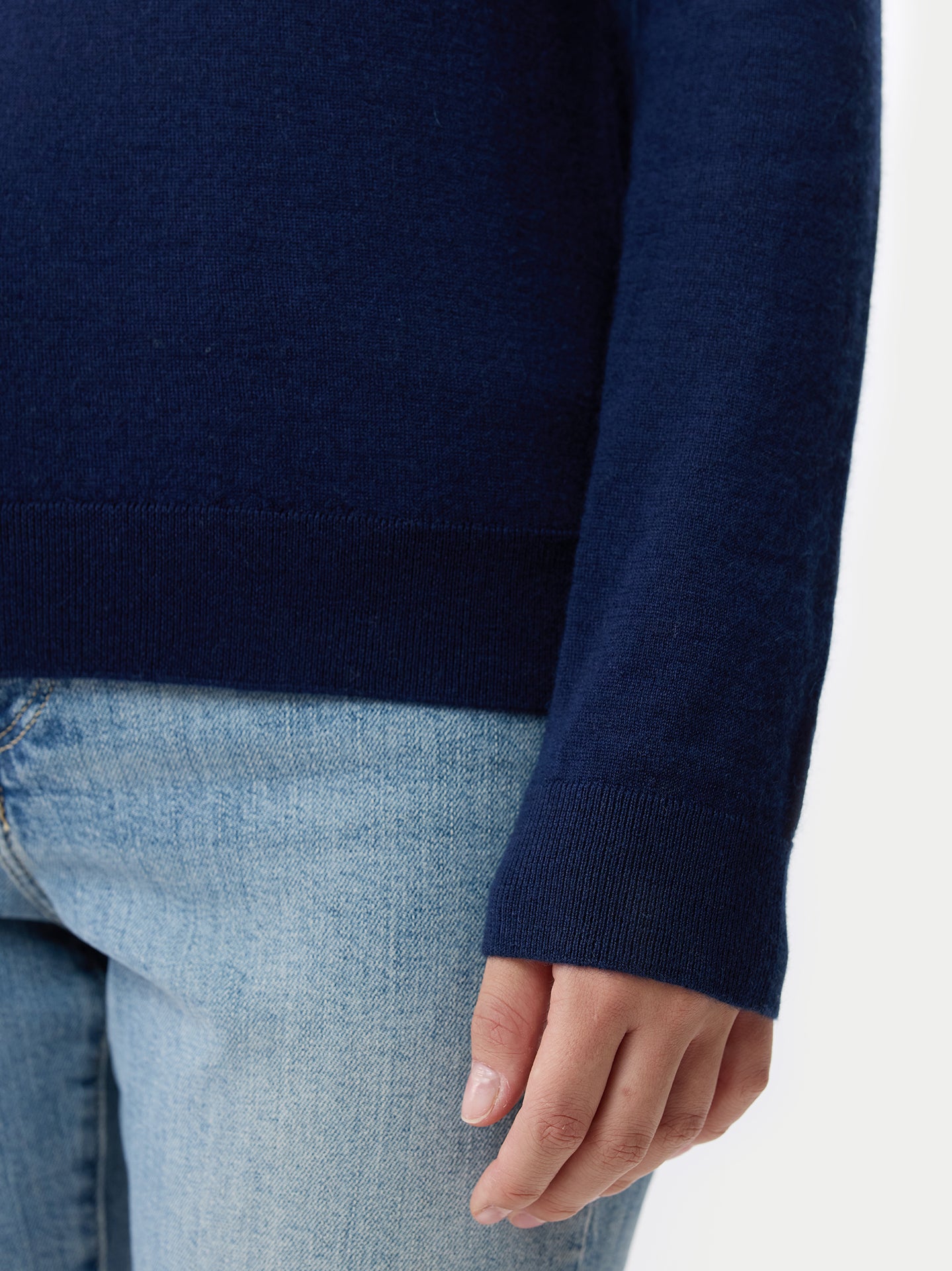 Women C-Neck Cashmere Sweater