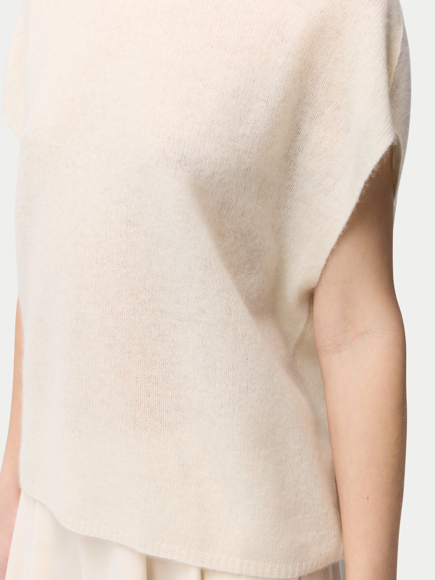 Organic Color Batwing Short-Sleeved Cashmere Top
