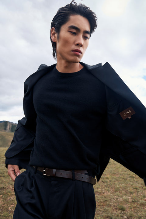 Essential Cashmere Crewneck Sweater in Charcoal, editorial photo