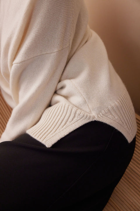 Natural Color Loose-Fit Cashmere Sweater, editorial photo