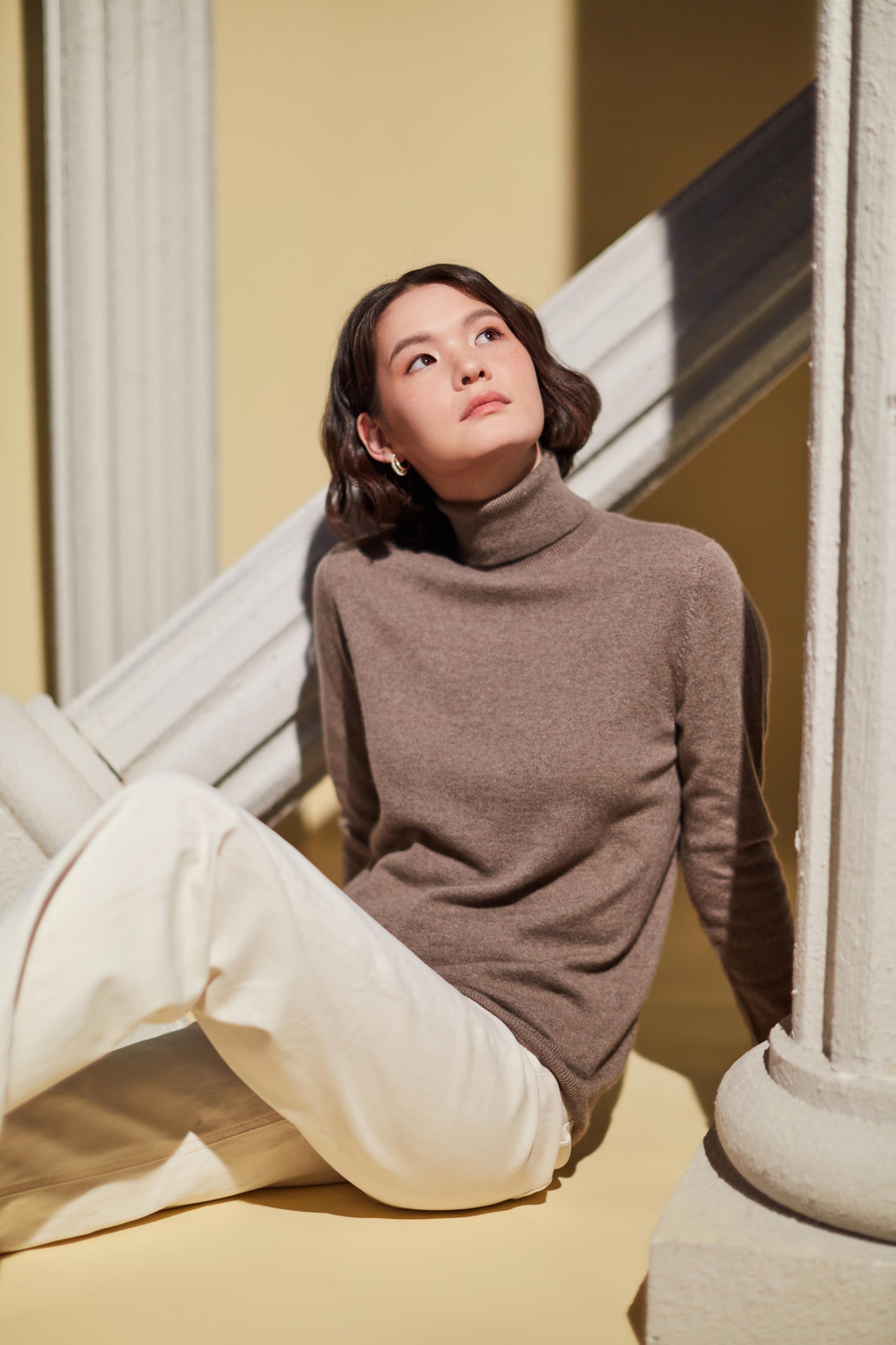 Women's Organic Cashmere Basic Turtle Neck Sweater Taupe - Gobi Cashmere