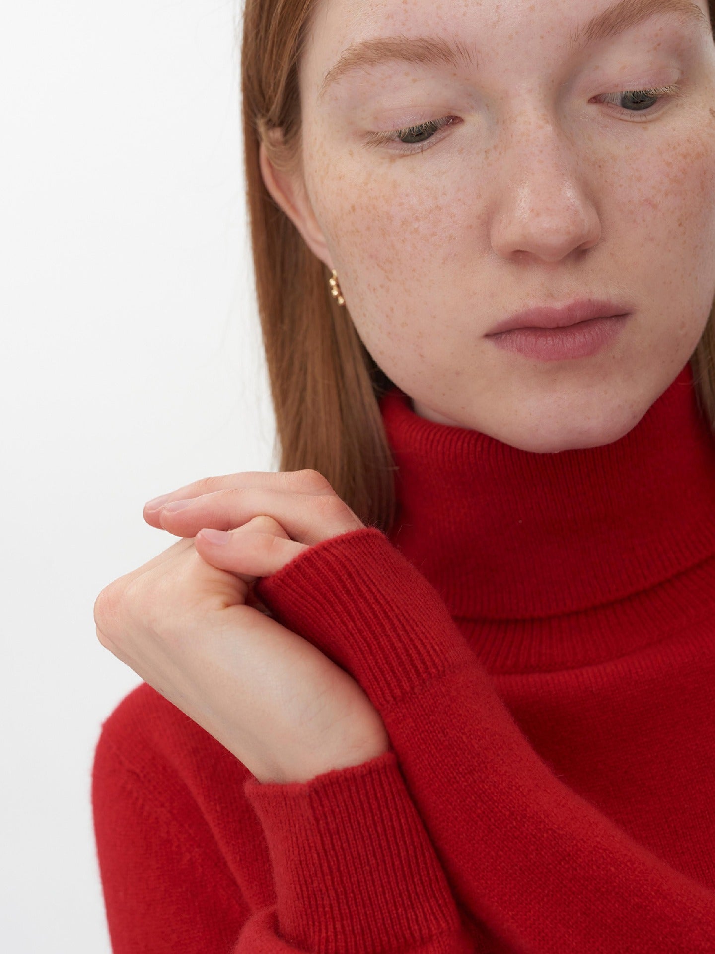 Women's Cashmere Classic Turtle Neck Sweater Red - Gobi Cashmere