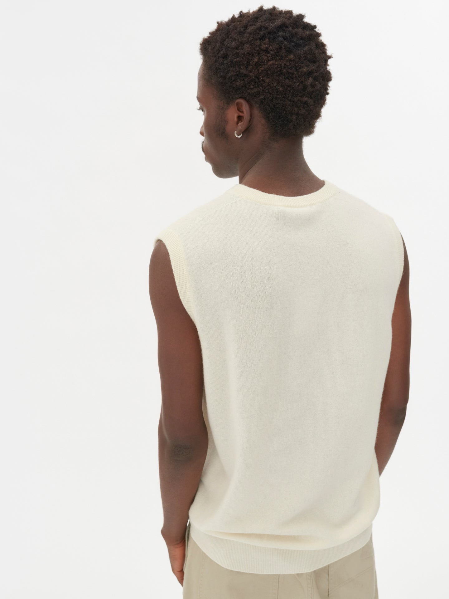 Men's Cashmere Vest Marshmallow - Gobi Cashmere