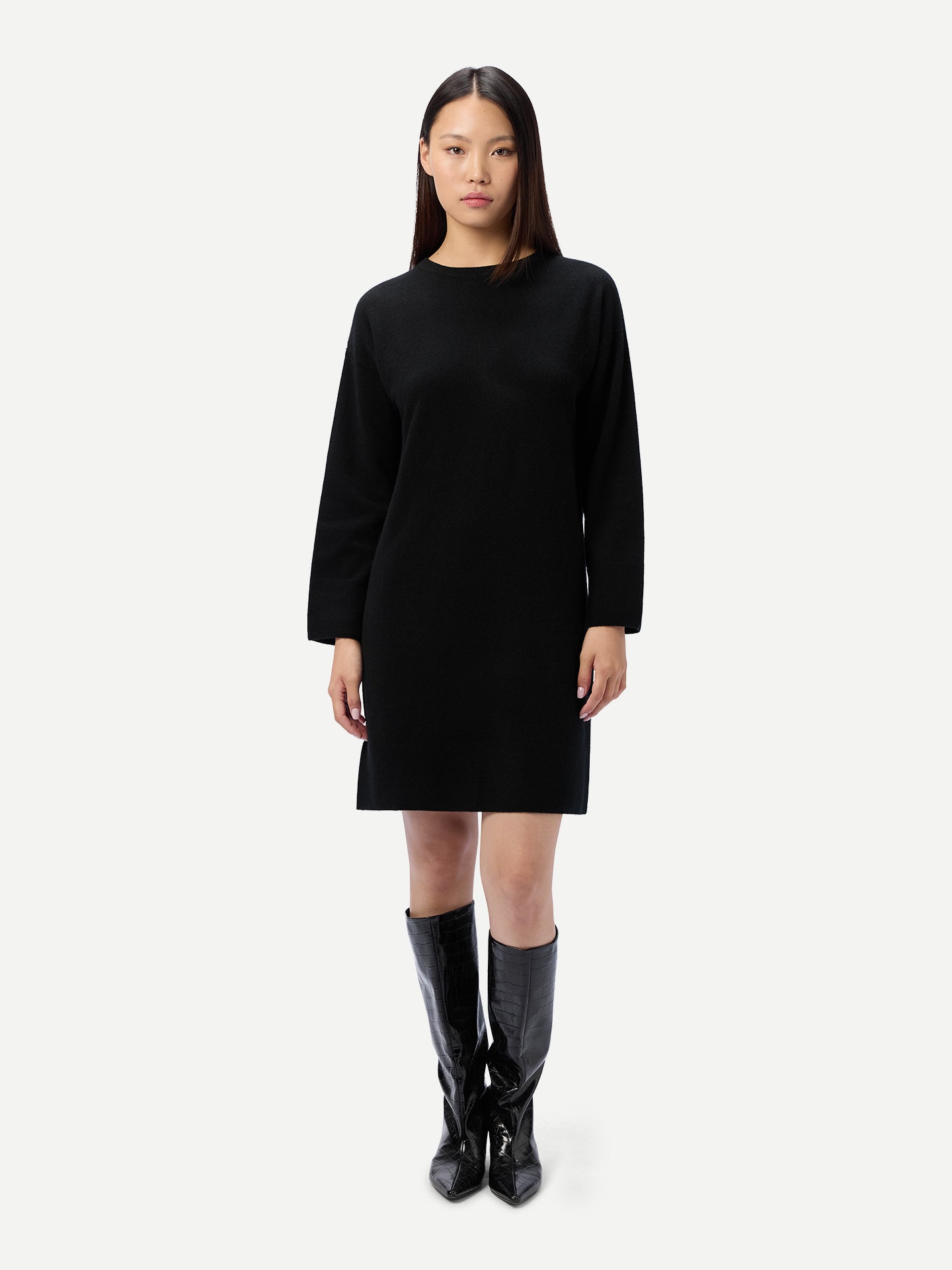 C-Neck Knit Dress