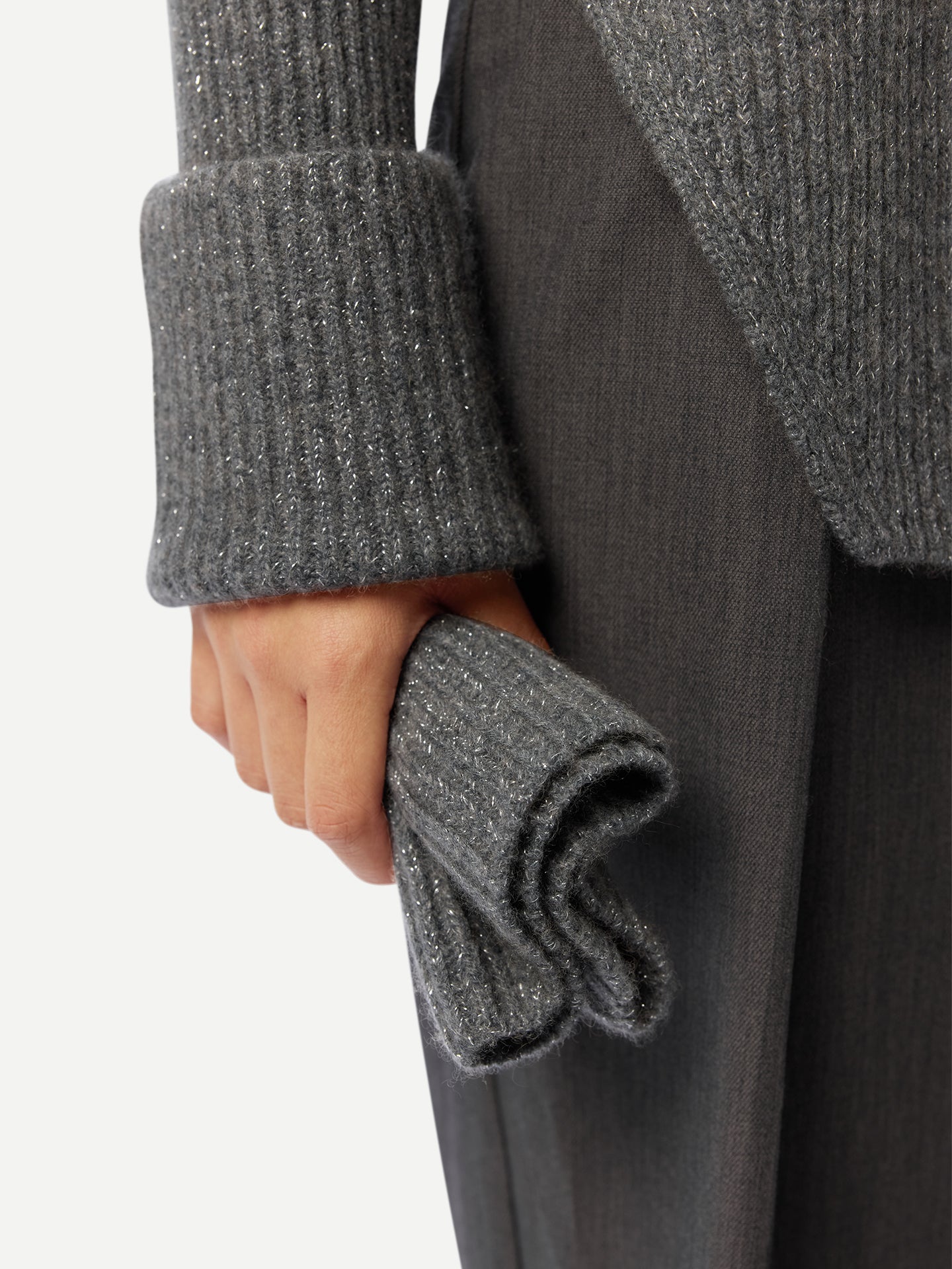 Cashmere Sweater with Detachable Collar