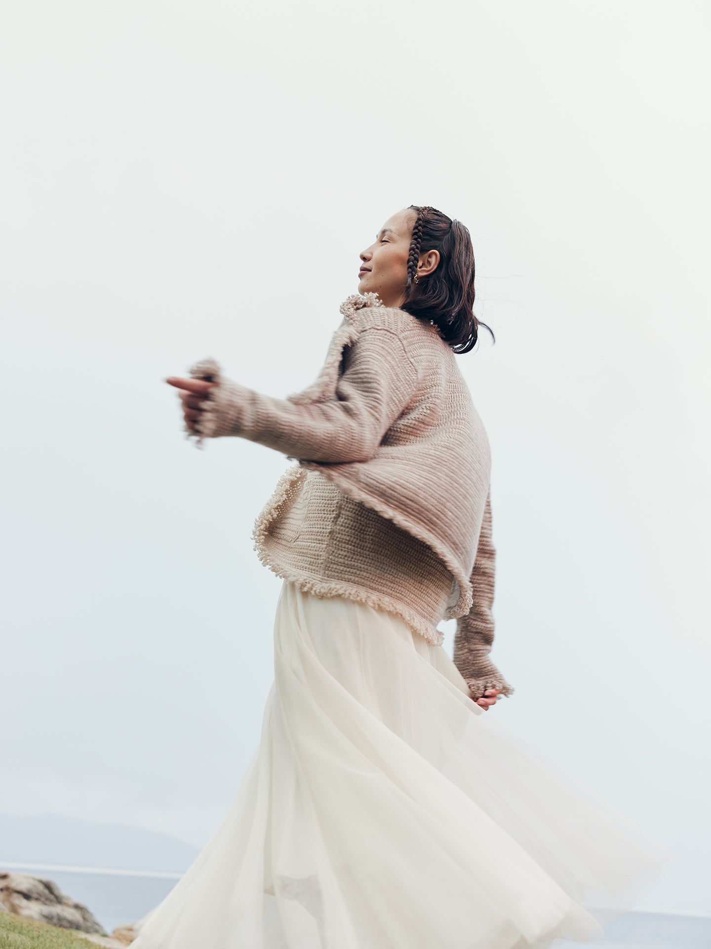 Women's Cashmere Cardigan with Frayed Edges