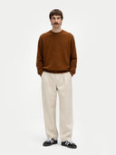 Essential Crewneck Cashmere Sweater Cinnamon Brown - Gobi Cashmere #color_cinnamon-brown