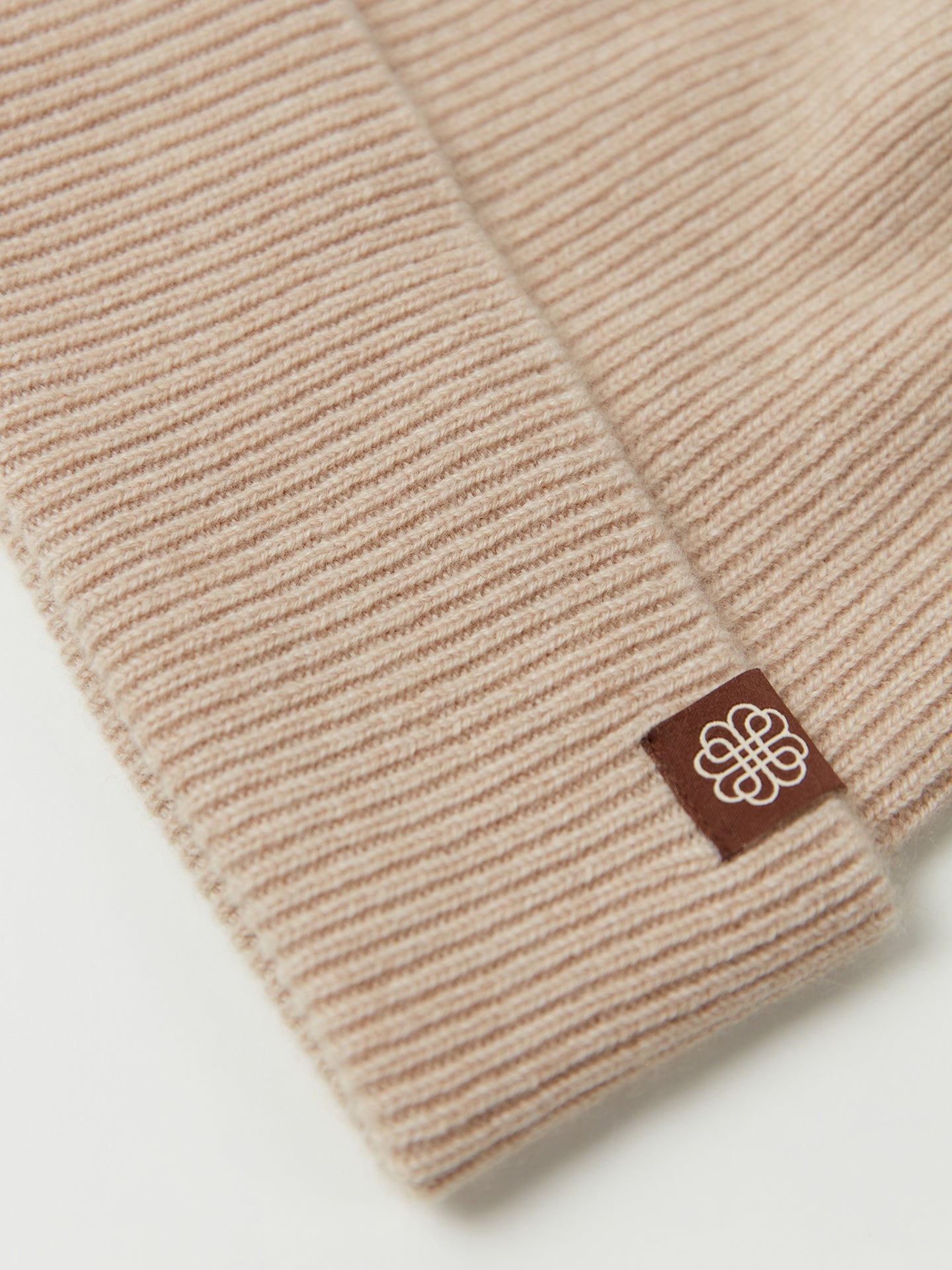 Unisex Organic Cashmere Rib Knit Beanie Beige | GOBI Cashmere