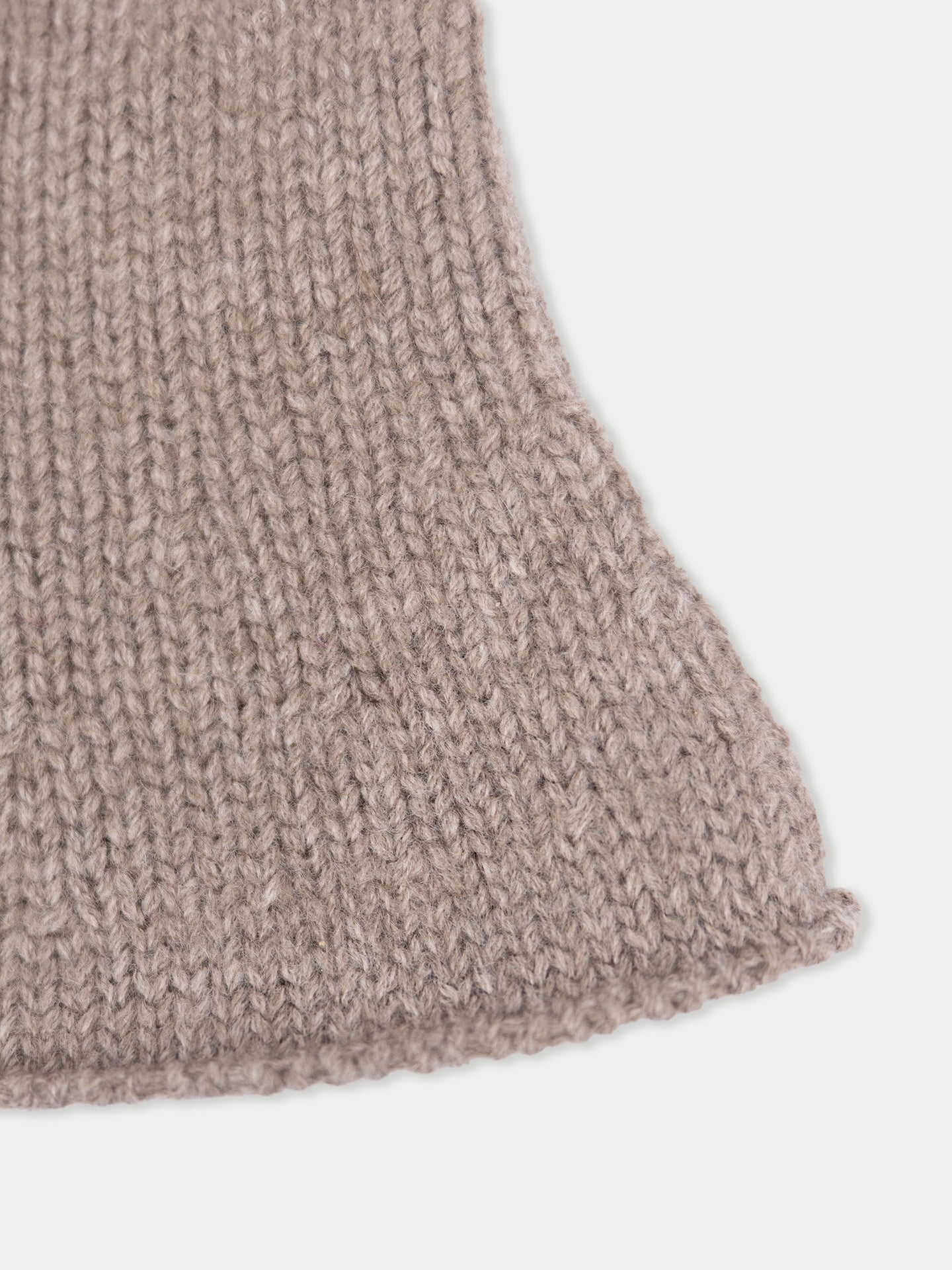 Cashmere Bucket Hat – 100% Mongolian Cashmere Taupe I GOBI Cashmere