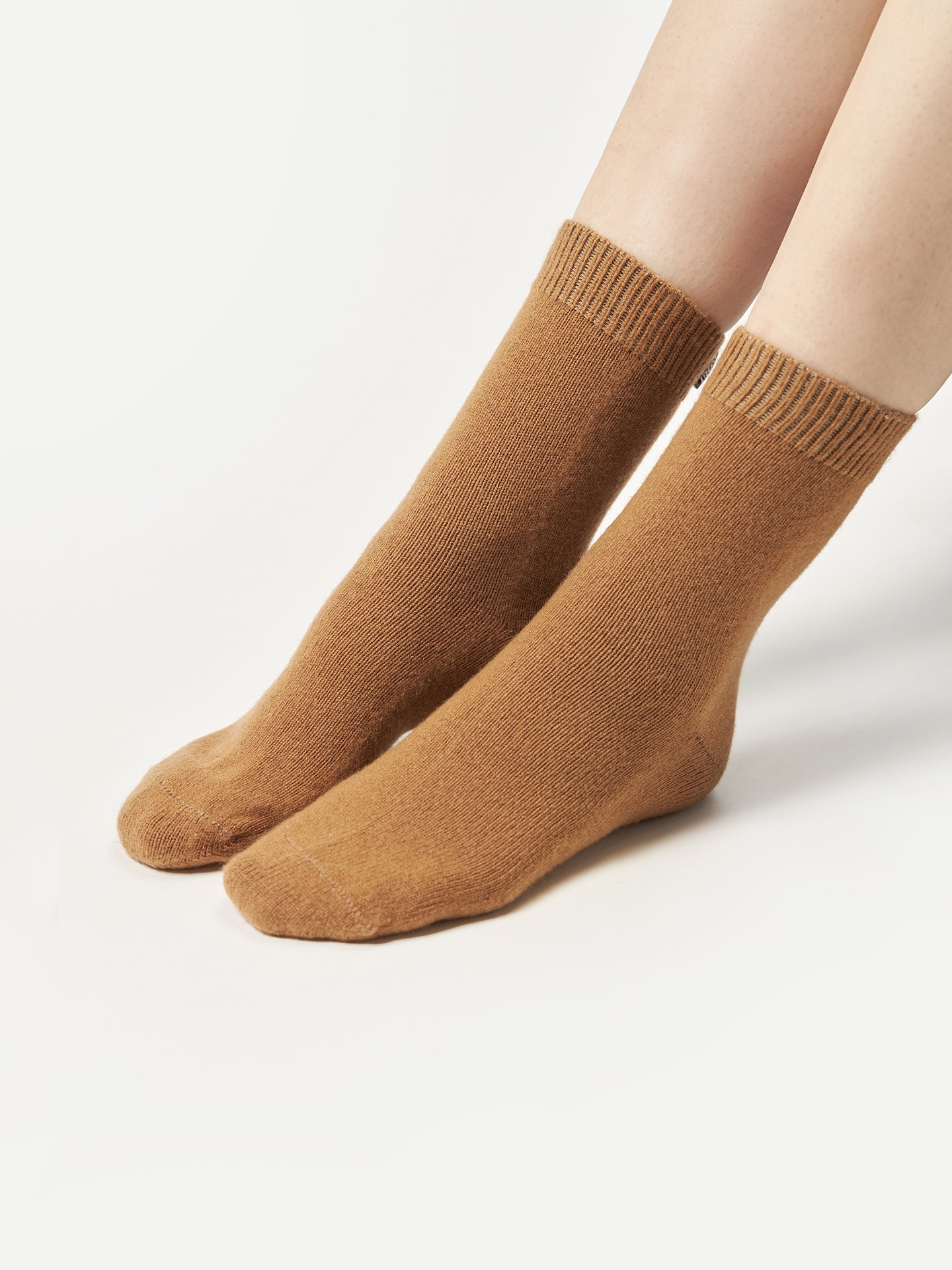 Women's Cashmere Basic Socks Almond - Gobi Cashmere