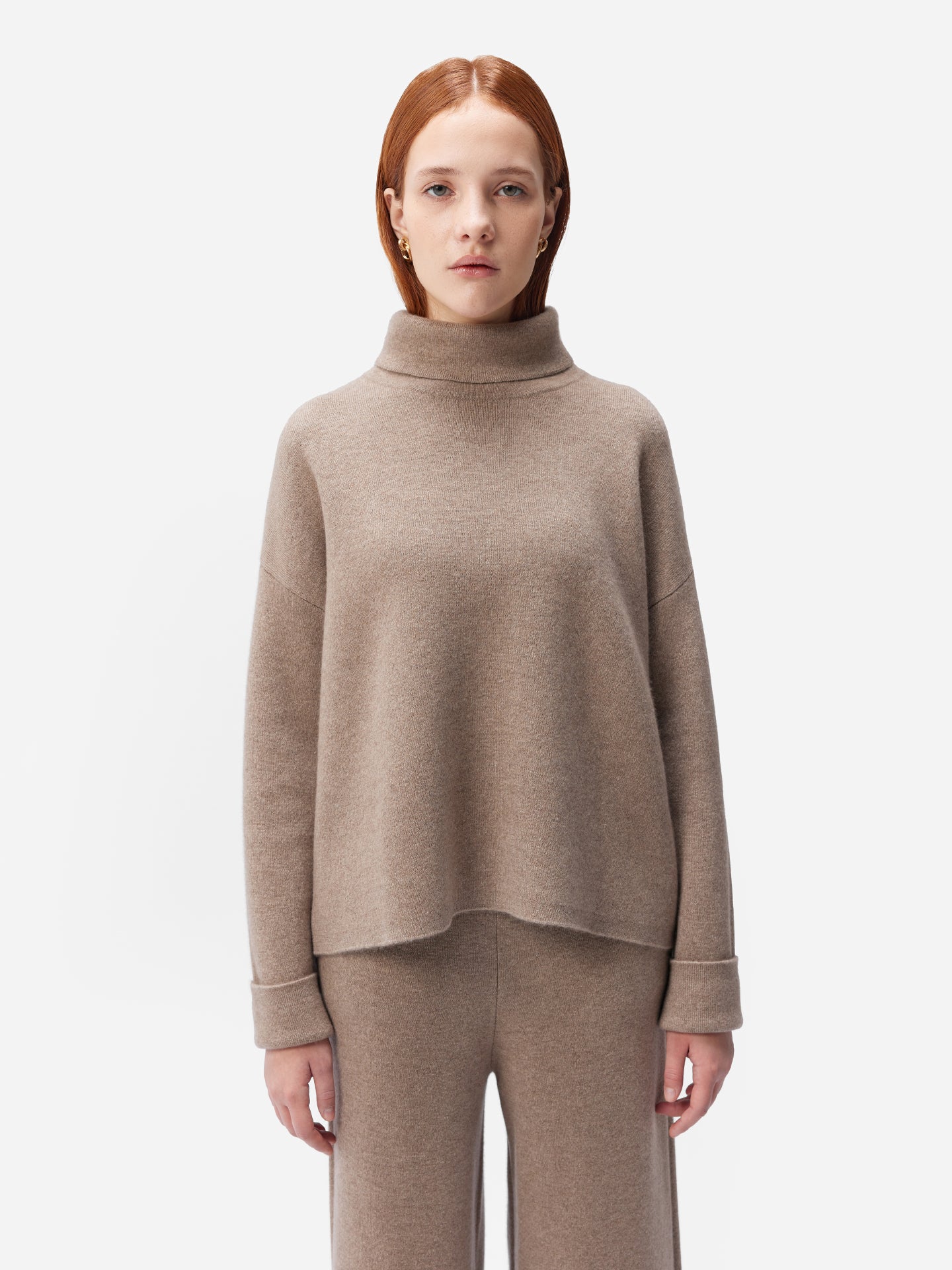 Women's Cashmere Roll-Neck Sweater Taupe - Gobi Cashmere