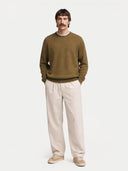 Essential Crewneck Cashmere Sweater Aloe - Gobi Cashmere #color_aloe