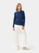 Women's Cashmere Essential Crew Neck Marine - Gobi Cashmere #color_navy-peony