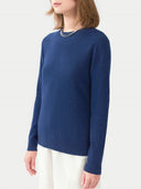 Women's Cashmere Essential Crew Neck Marine - Gobi Cashmere #color_navy-peony