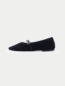 side view of a black flat ballerina #color_black