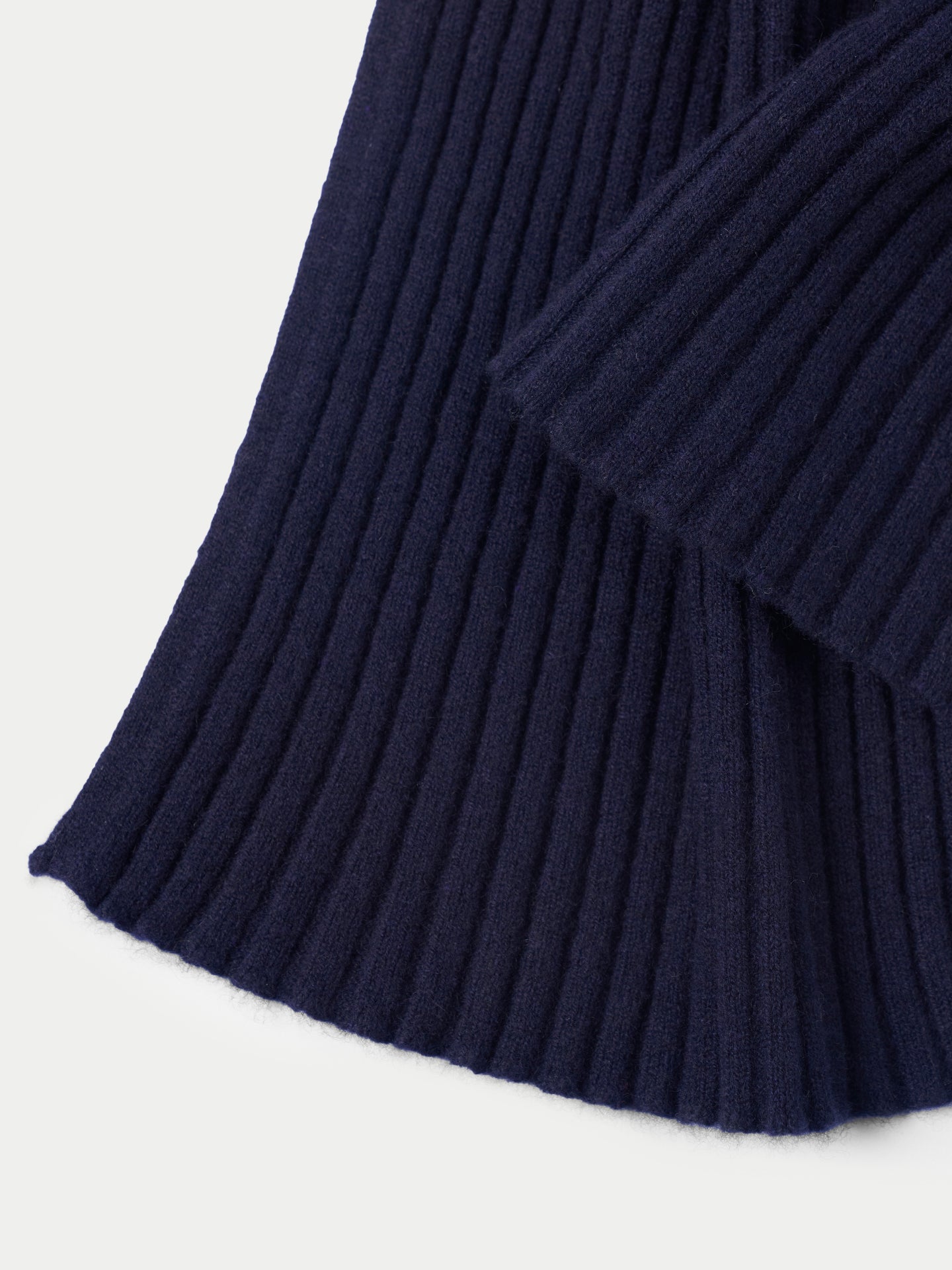 Pure Cashmere Warmth Woven Scarf