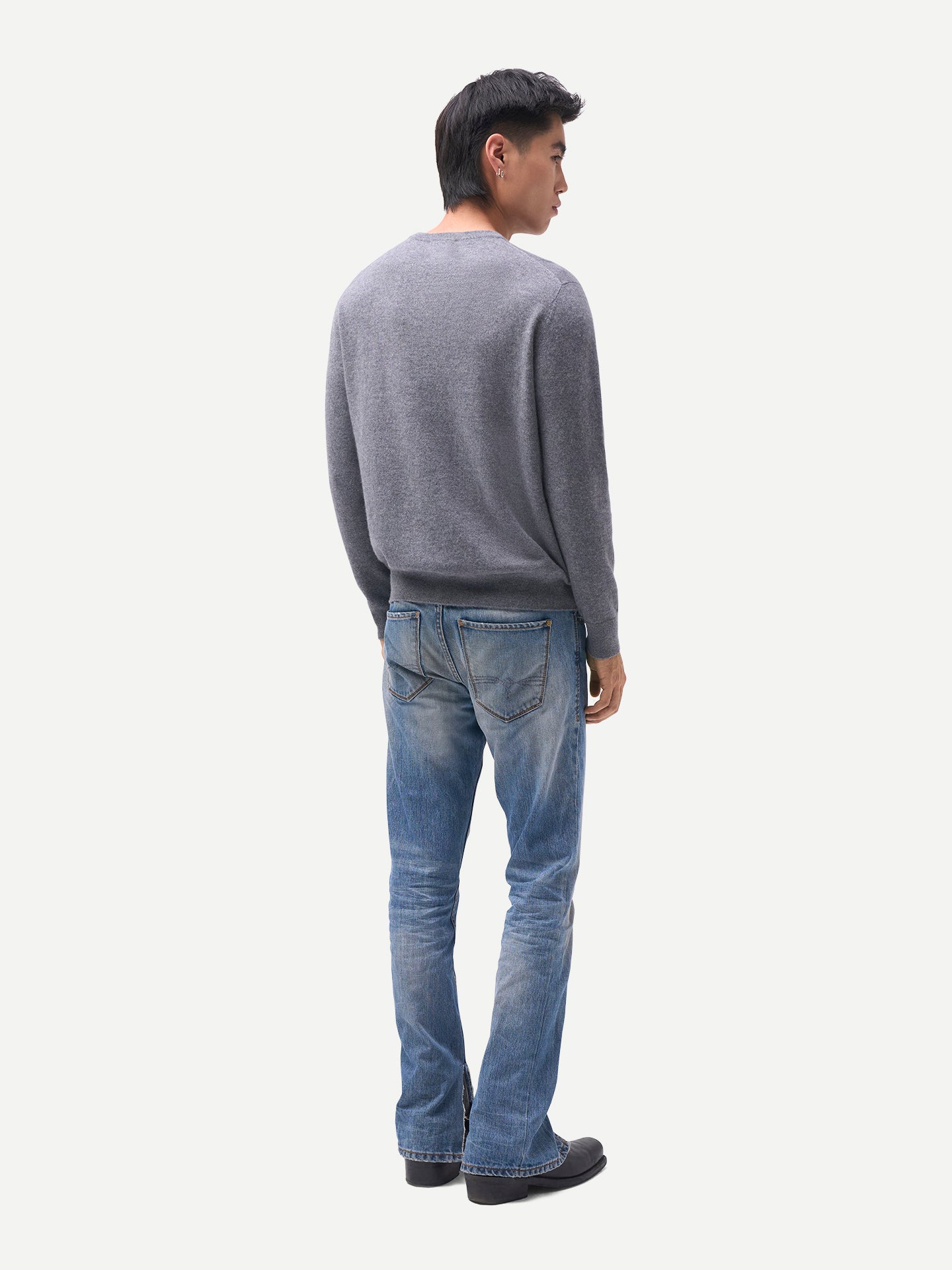 Timeless Crewneck Cashmere Sweater