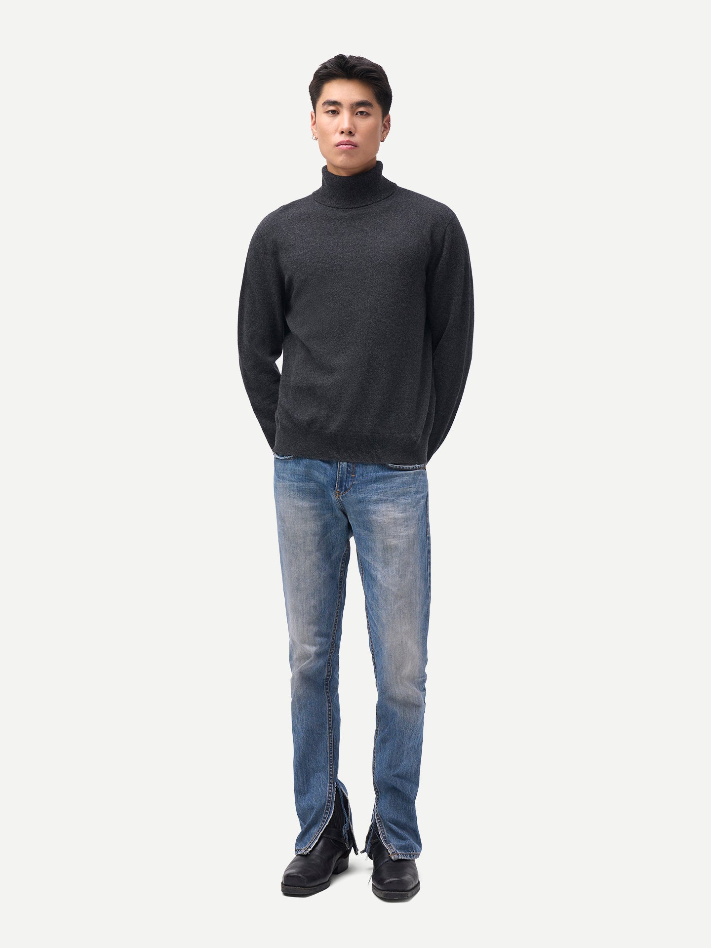 Timeless Turtleneck Cashmere Sweater