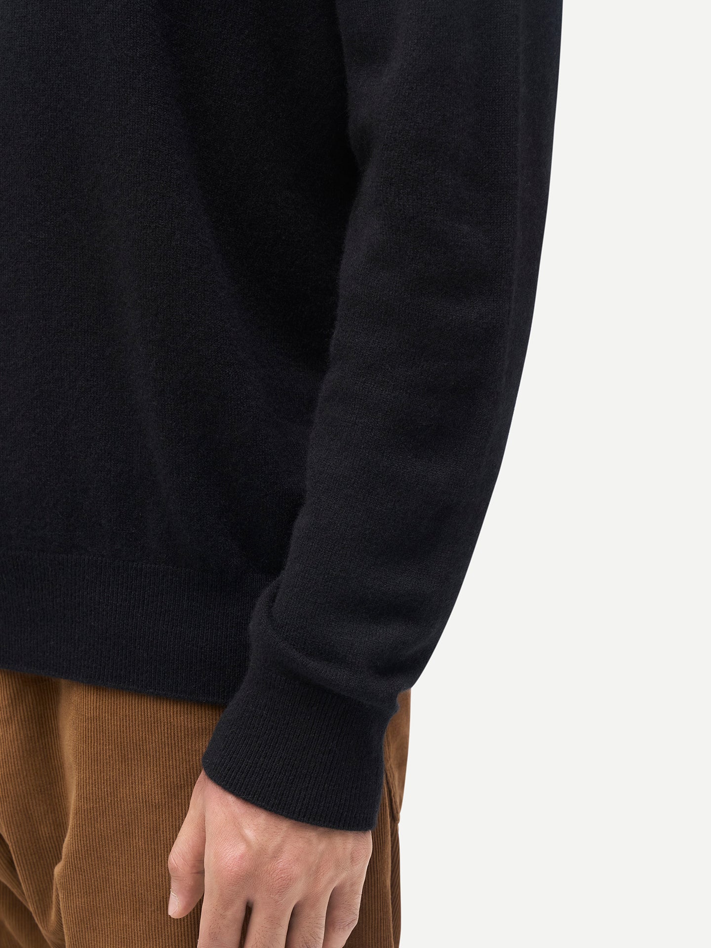 Timeless Mock Neck Cashmere Sweater
