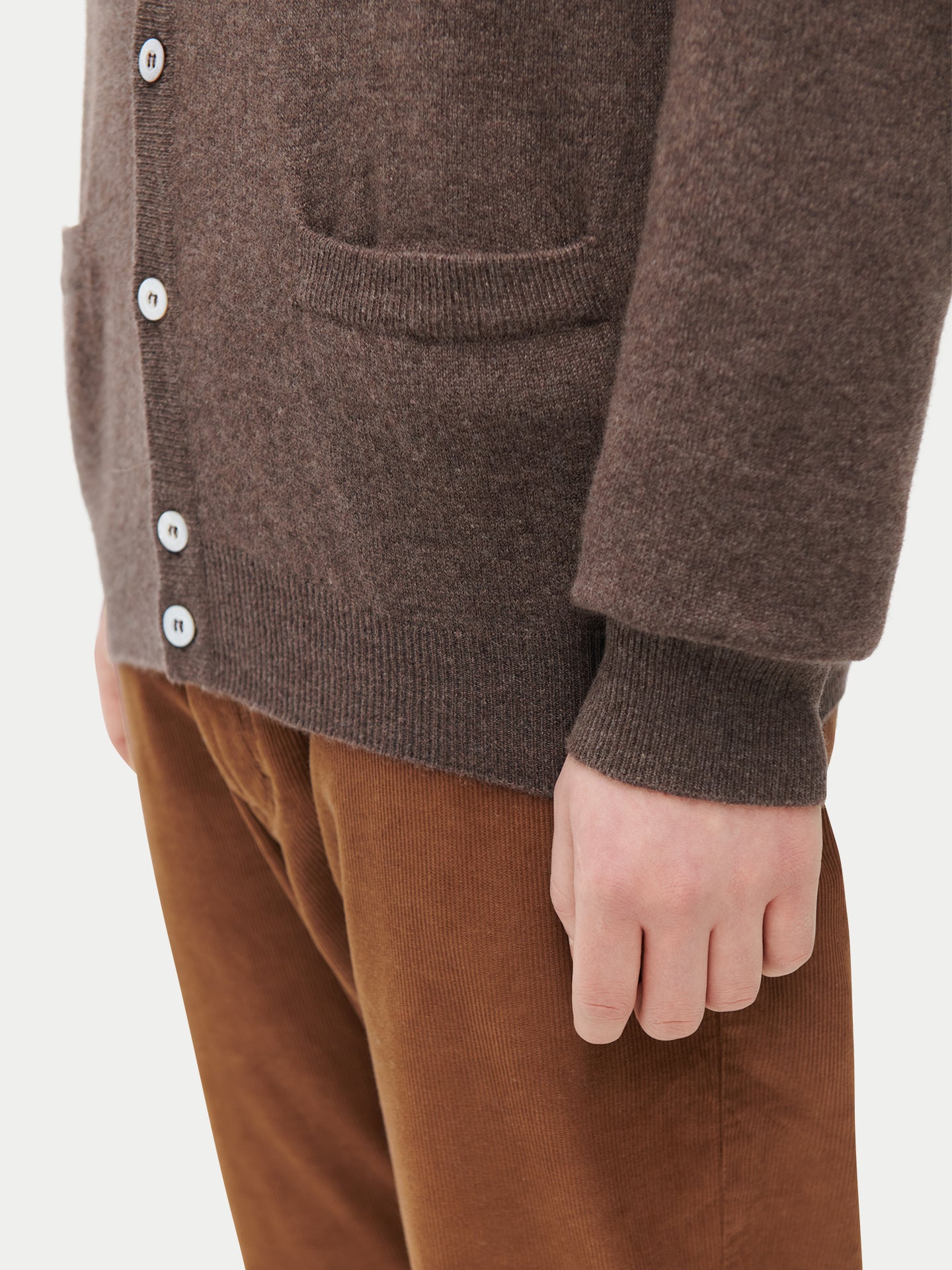 Essential Cashmere V-Neck Cardigan