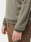 Essential Crewneck Cashmere Sweater Vetiver - Gobi Cashmere #color_vetiver