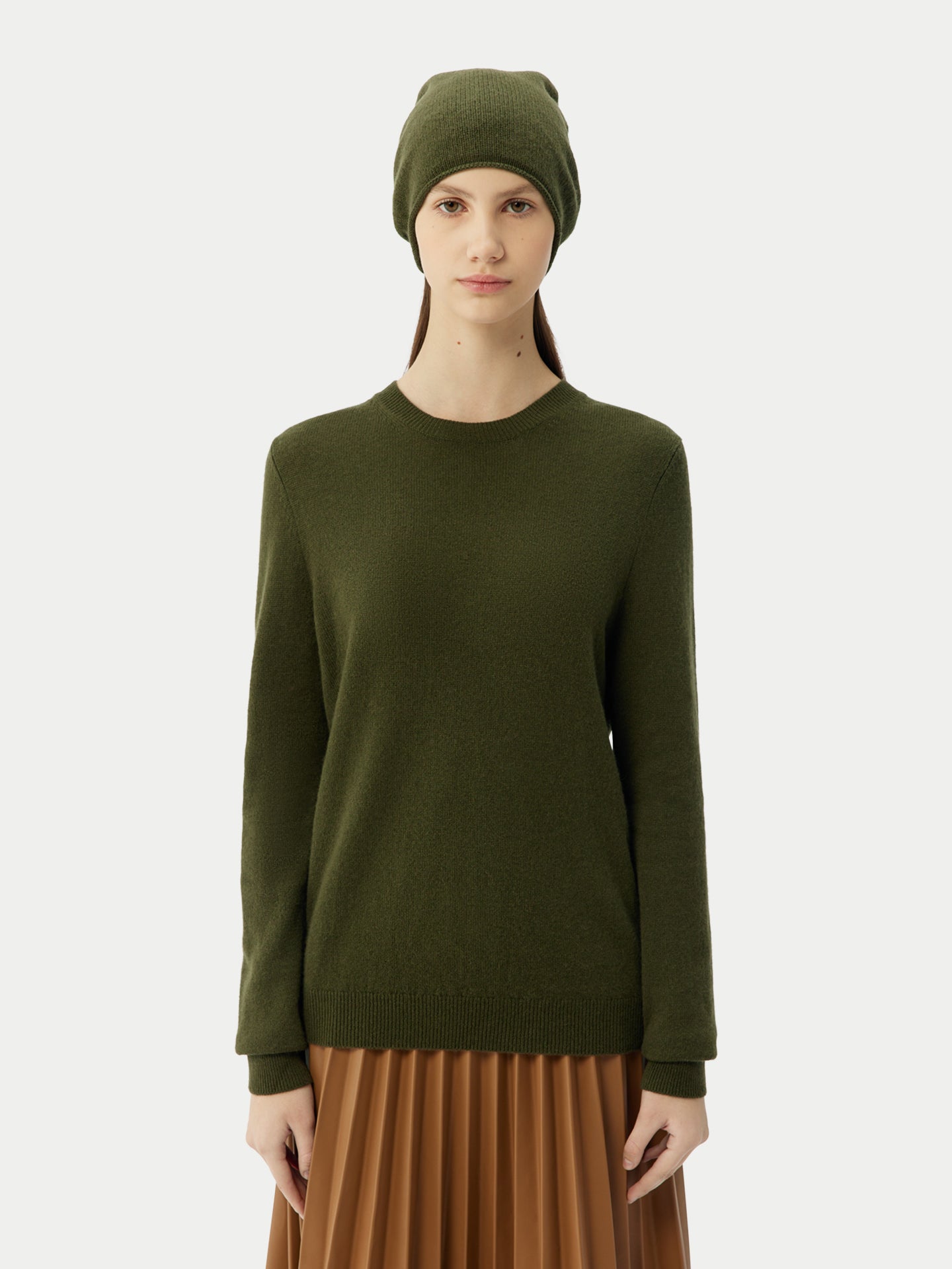 $99 Cashmere Hat & Sweater Set