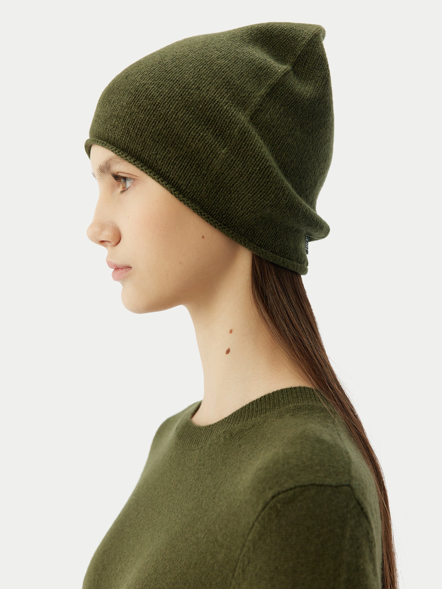 $99 Cashmere Hat & Sweater Set