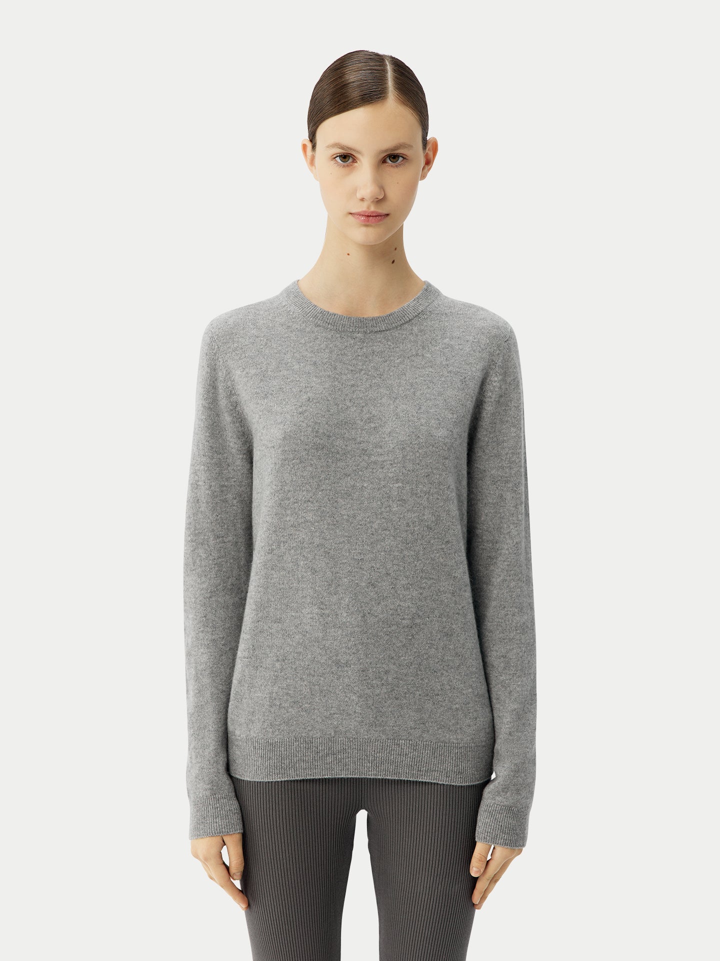 Essential Cashmere Crew Neck Sweater