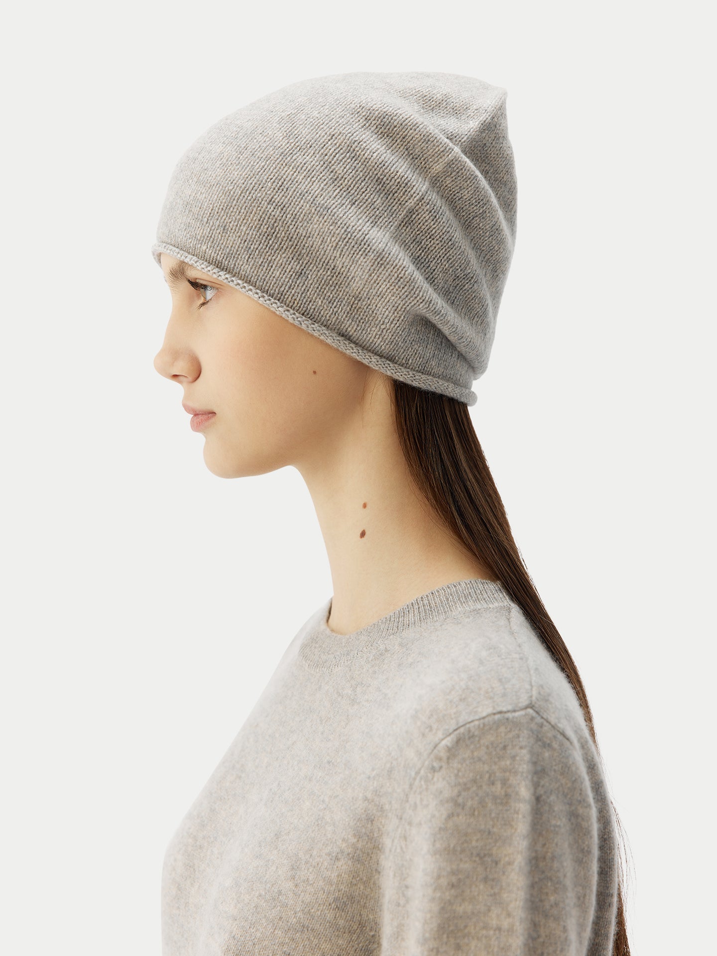 $99 Cashmere Hat & Sweater Set