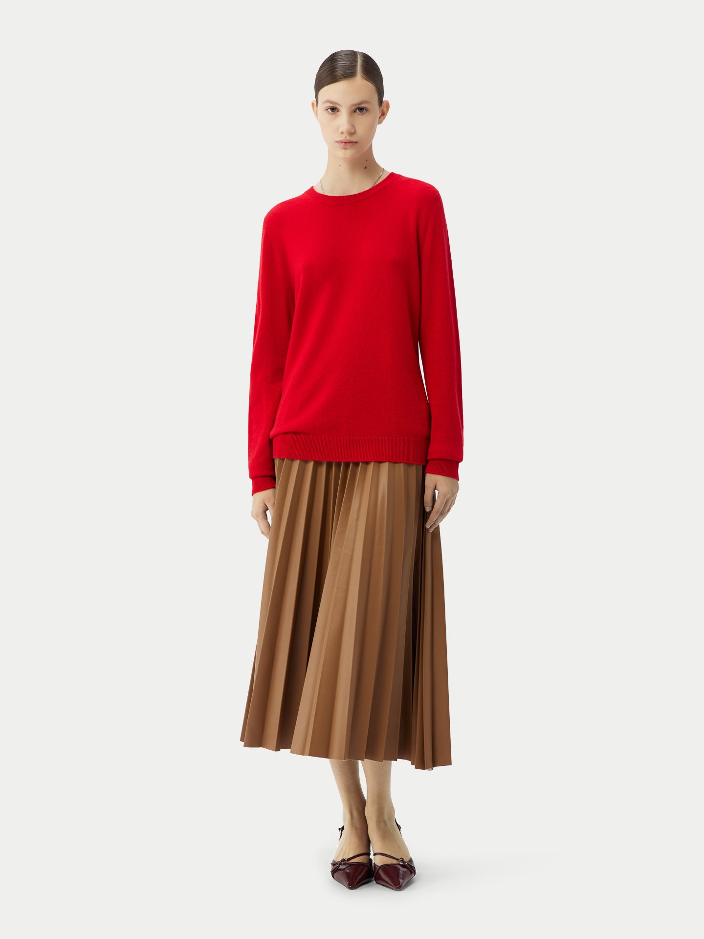 Essential Cashmere Crew Neck Sweater