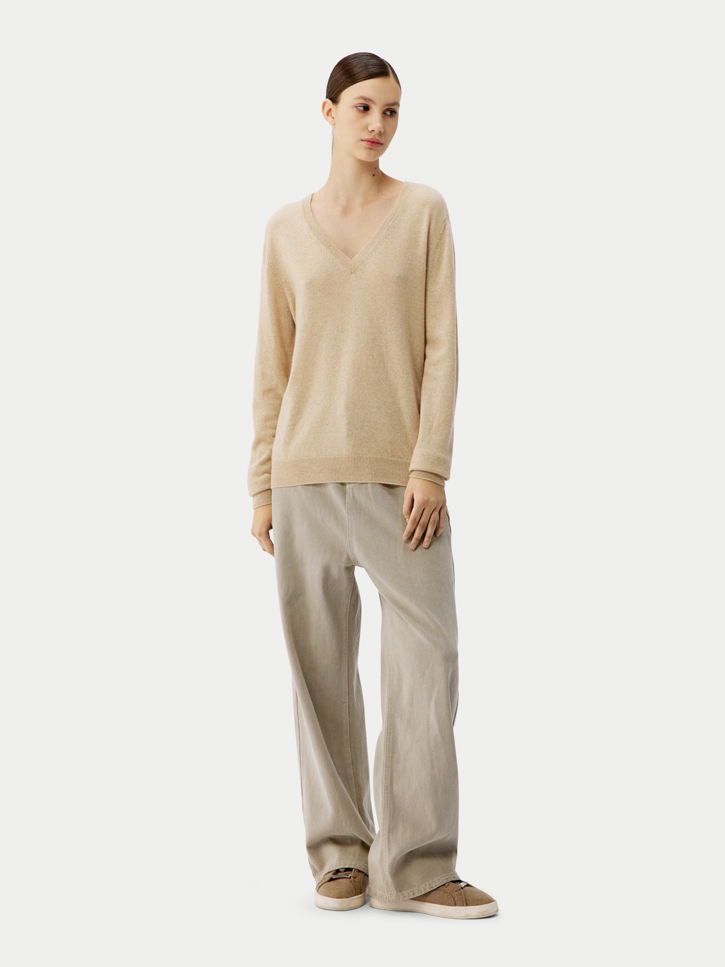 Organic Color Cashmere Essential V-Neck Sweater