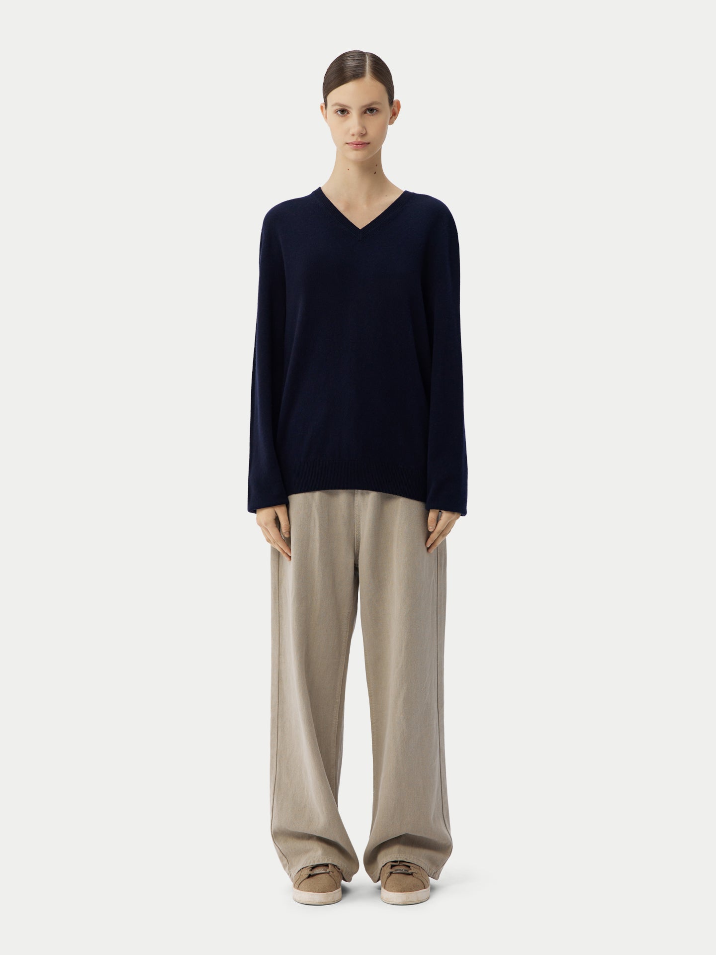 Essential Cashmere V-Neck Sweater