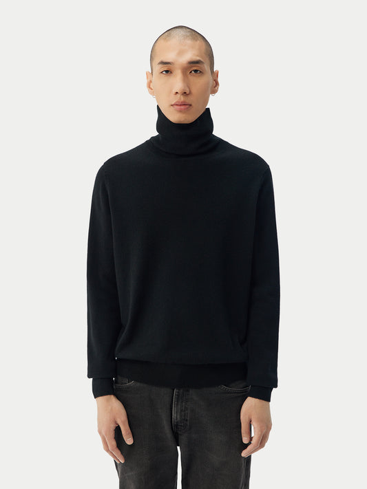 Essential Cashmere Turtle Neck Sweater