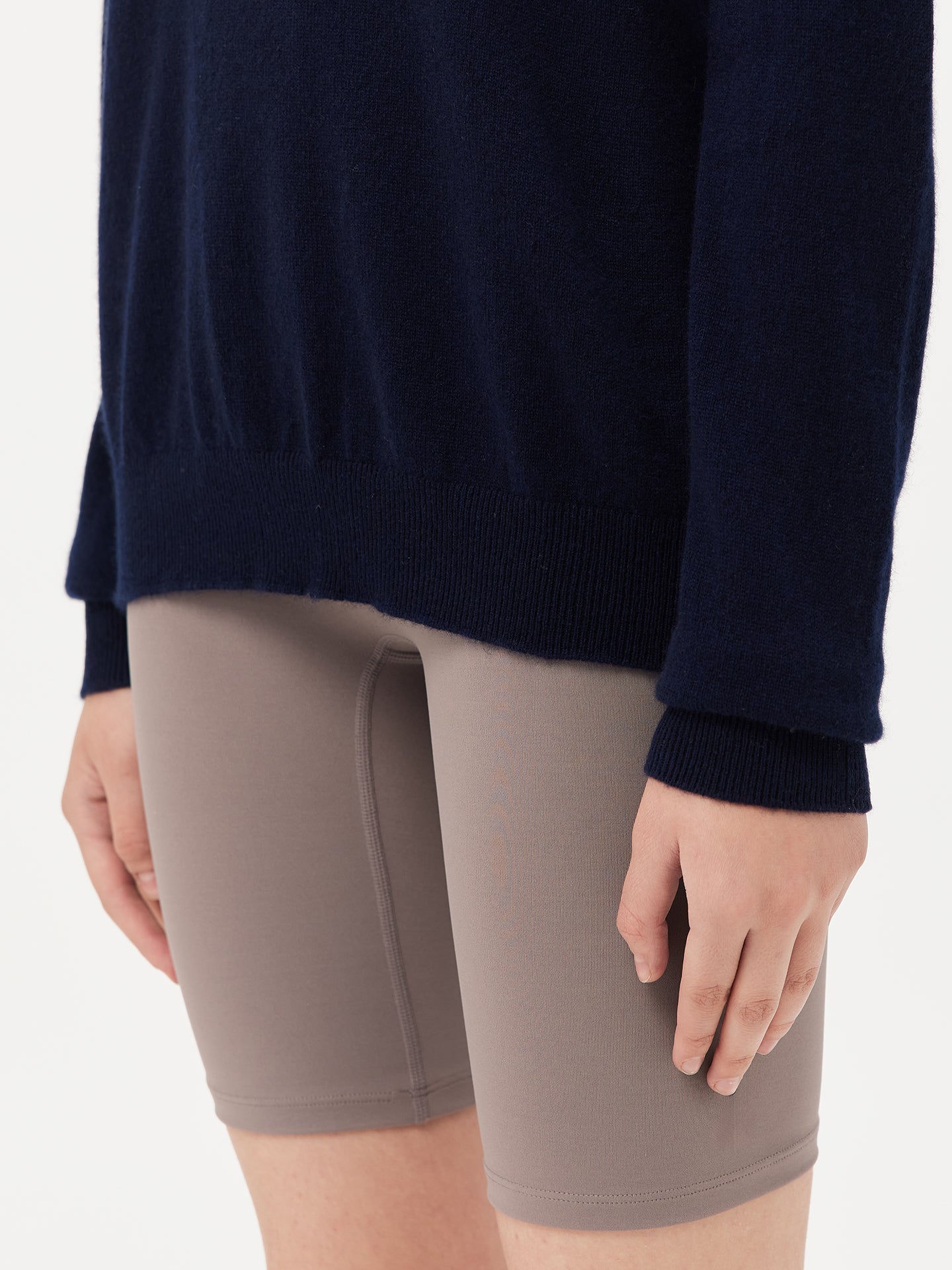 Women's Cashmere Basic Crew Neck Navy - Gobi Cashmere