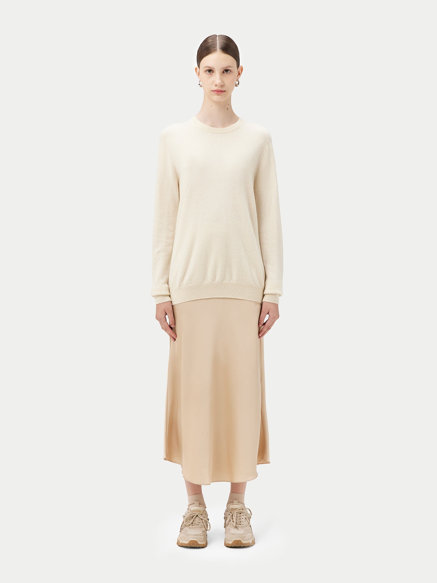 Women's Cashmere Basic Crew Neck Sweater Off White - Gobi Cashmere