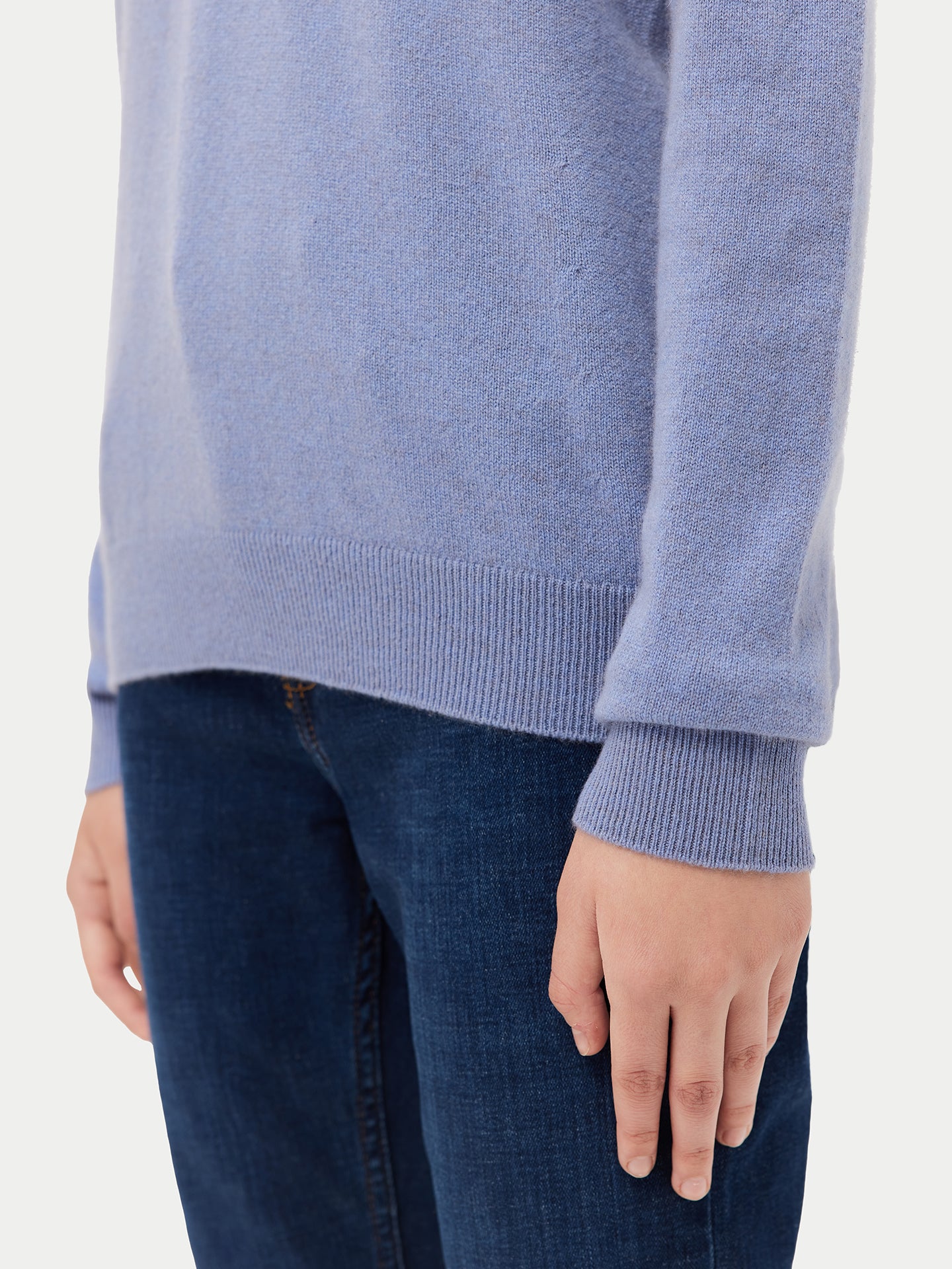 Essential Cashmere V-Neck Sweater