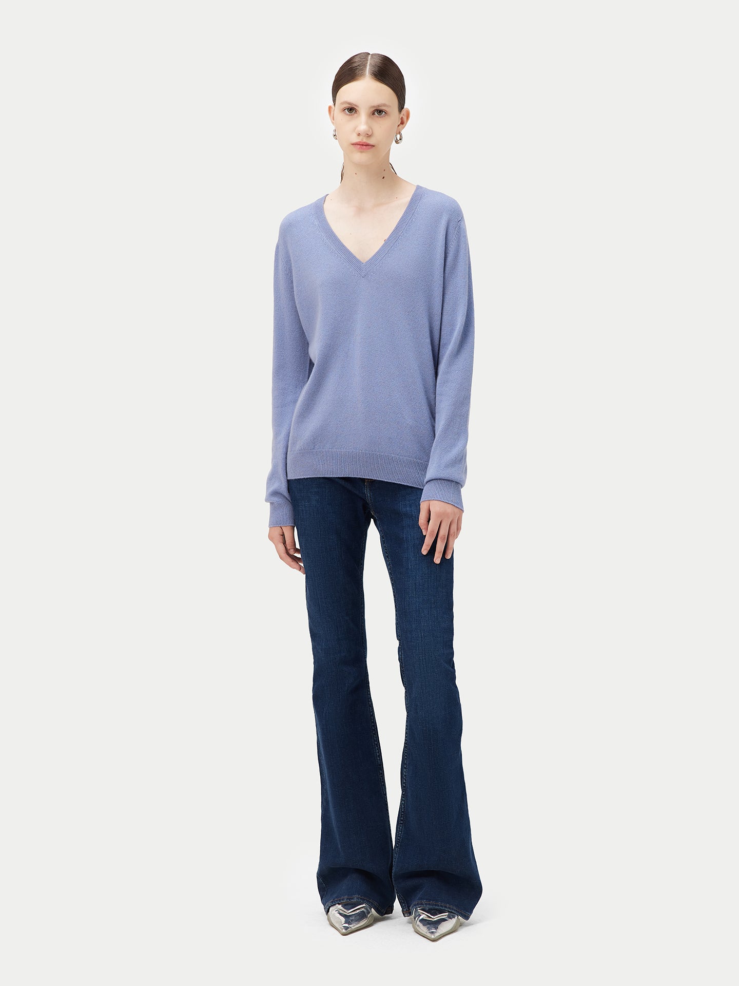 Essential Cashmere V-Neck Sweater