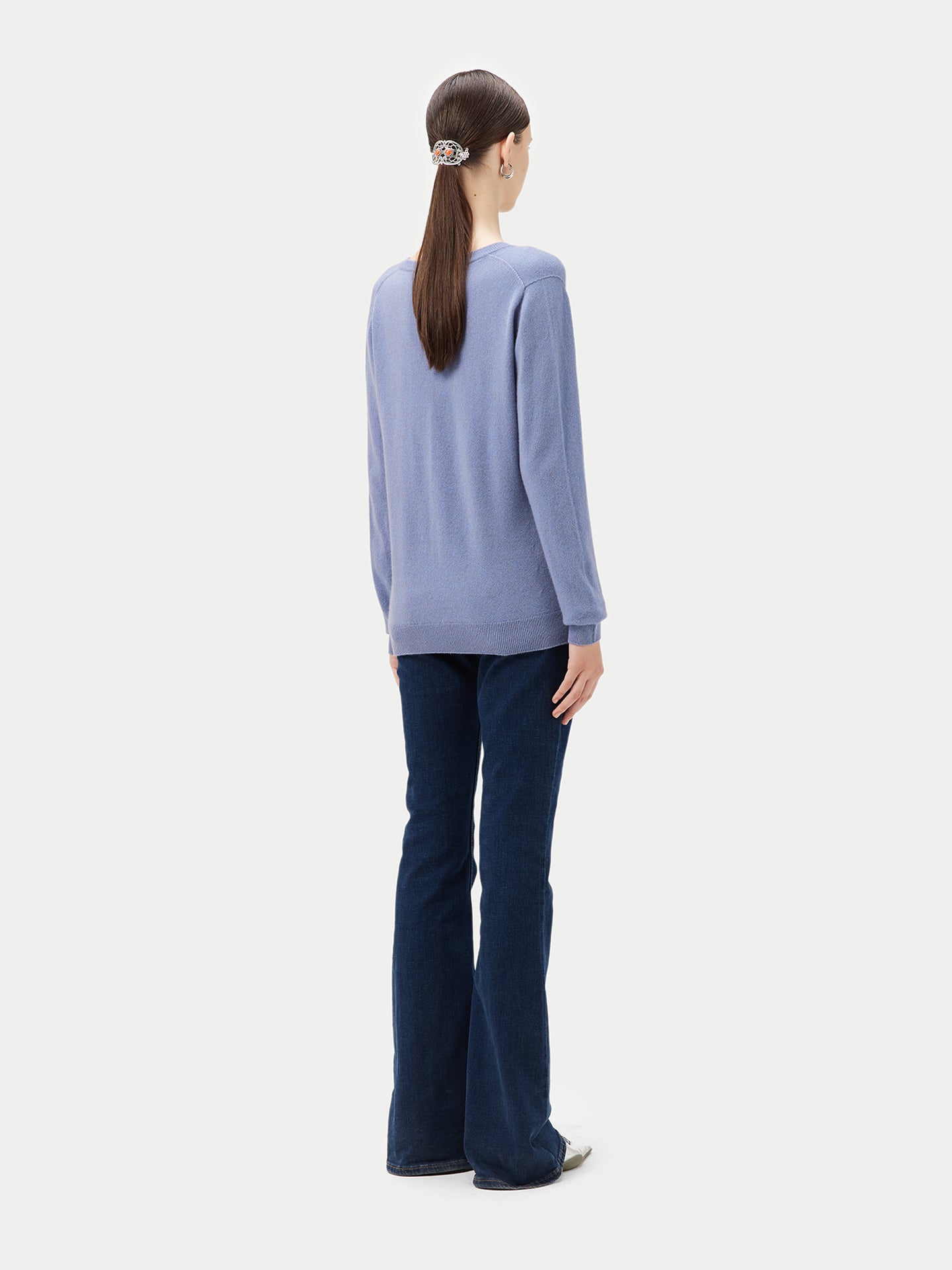 Essential Cashmere V-Neck Sweater