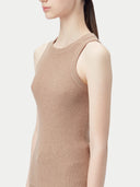 close up of a brown tank top #color_timber-wolf