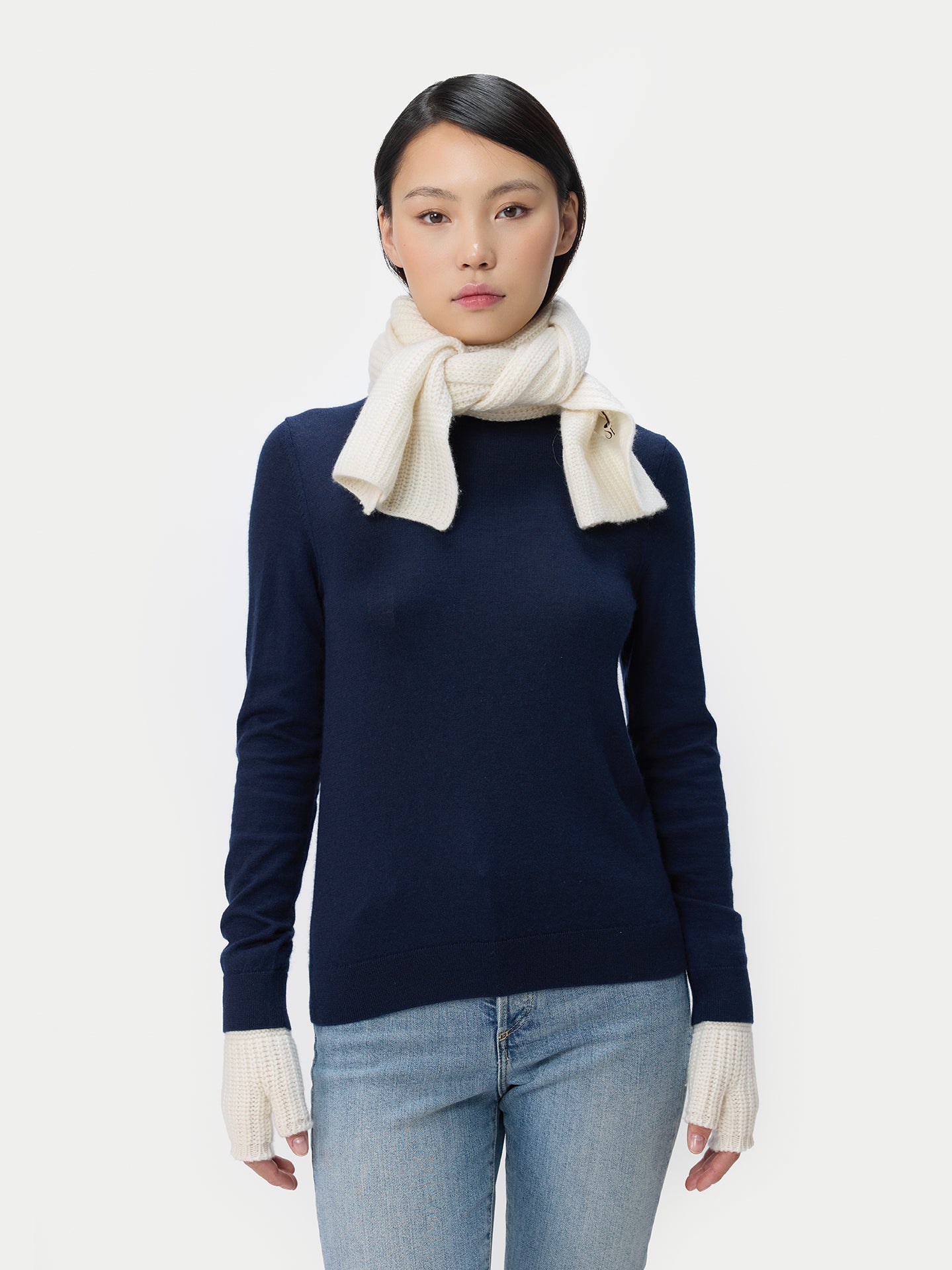 Women C-Neck Cashmere Sweater