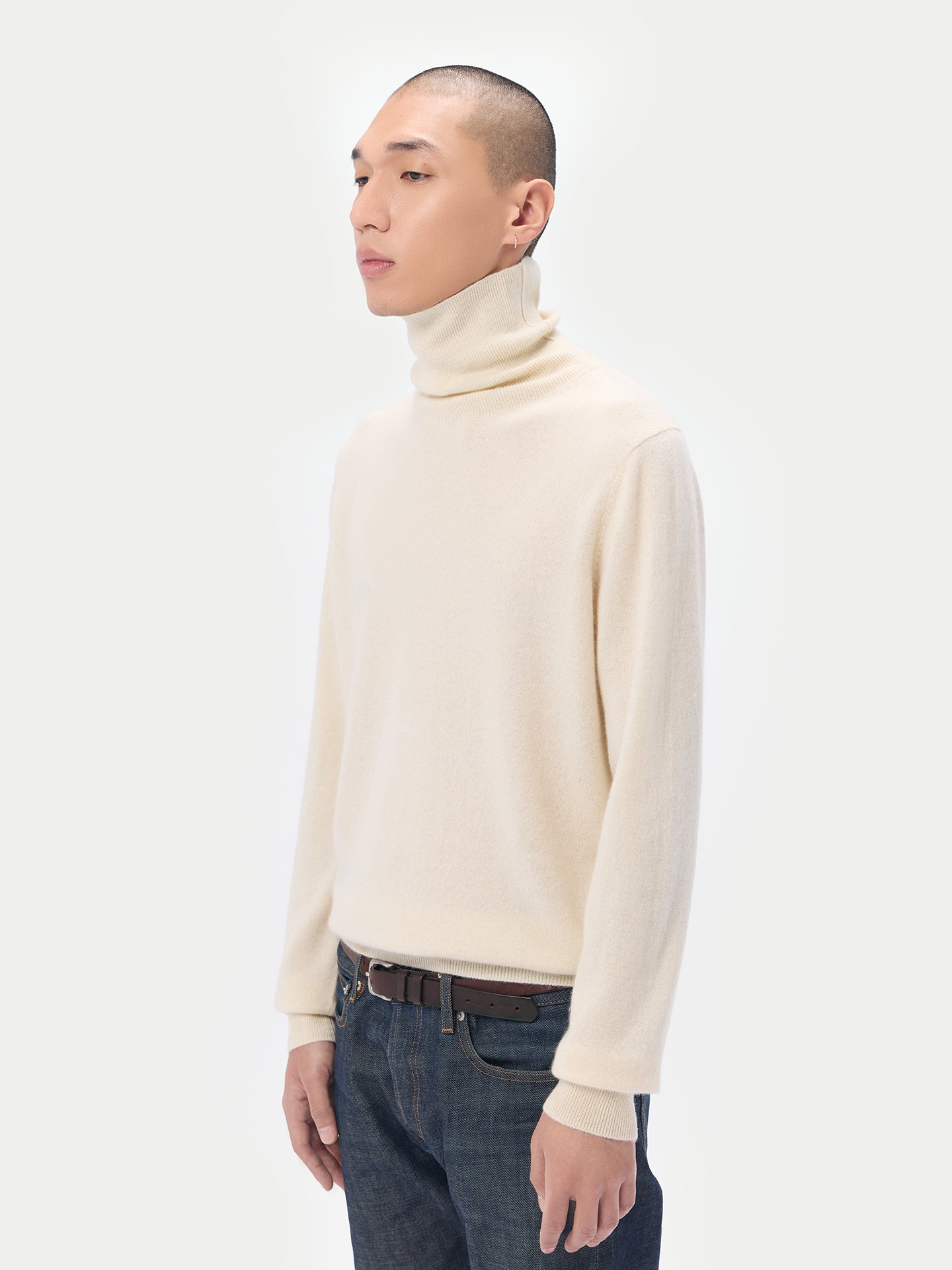 Organic Color Cashmere Essential Turtle Neck Sweater