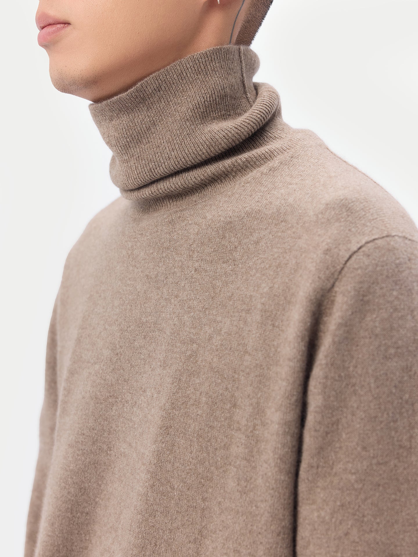 Organic Cashmere Color Essential Turtle Neck Sweater