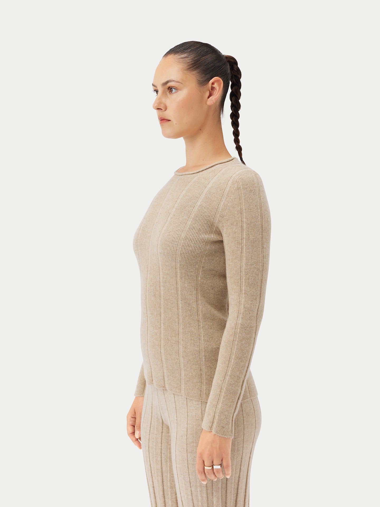 Women's Organic C-Neck Cashmere Sweater Taupe - Gobi Cashmere