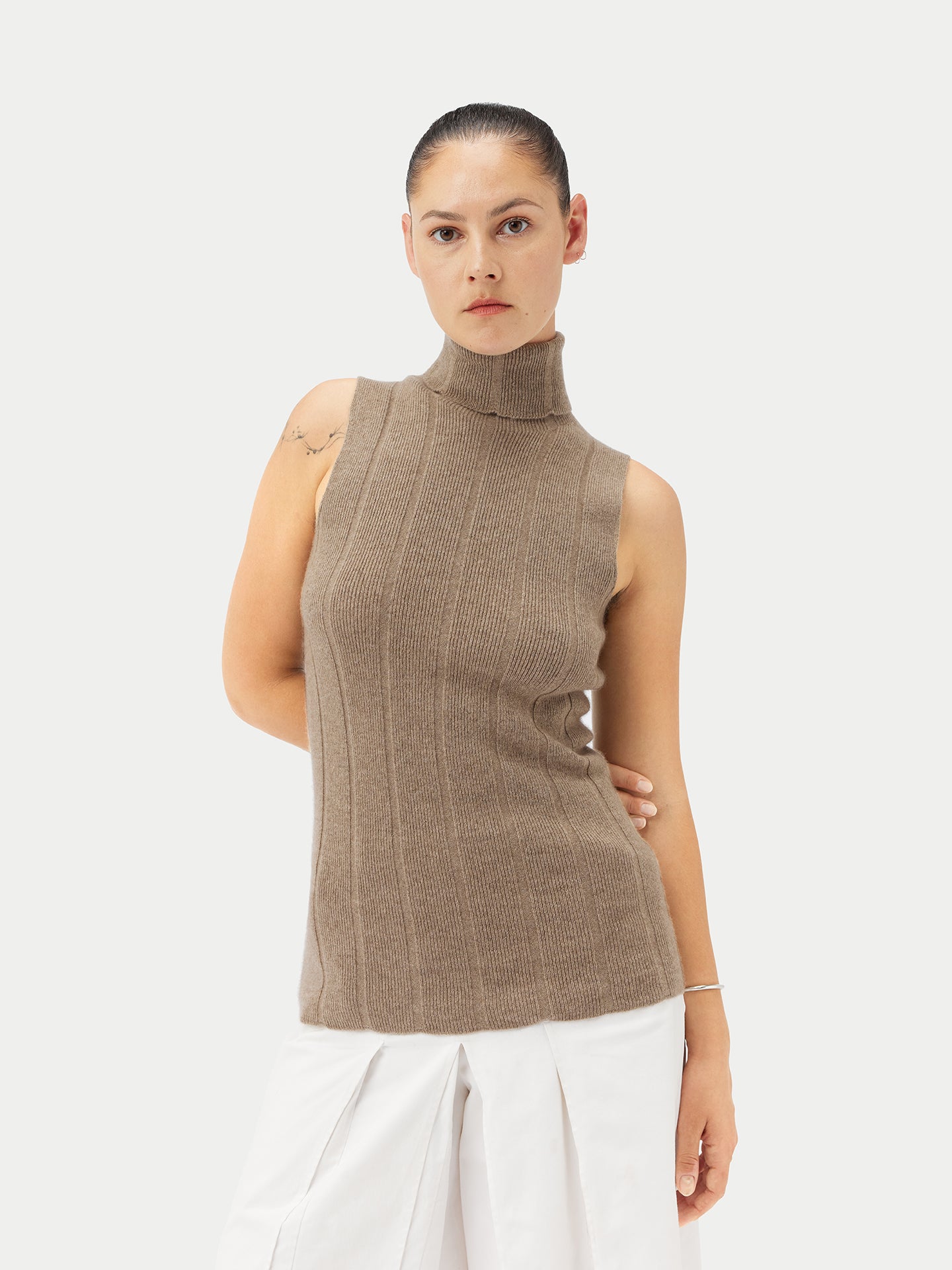 Women's Organic T-Neck Cashmere Top Taupe - Gobi Cashmere