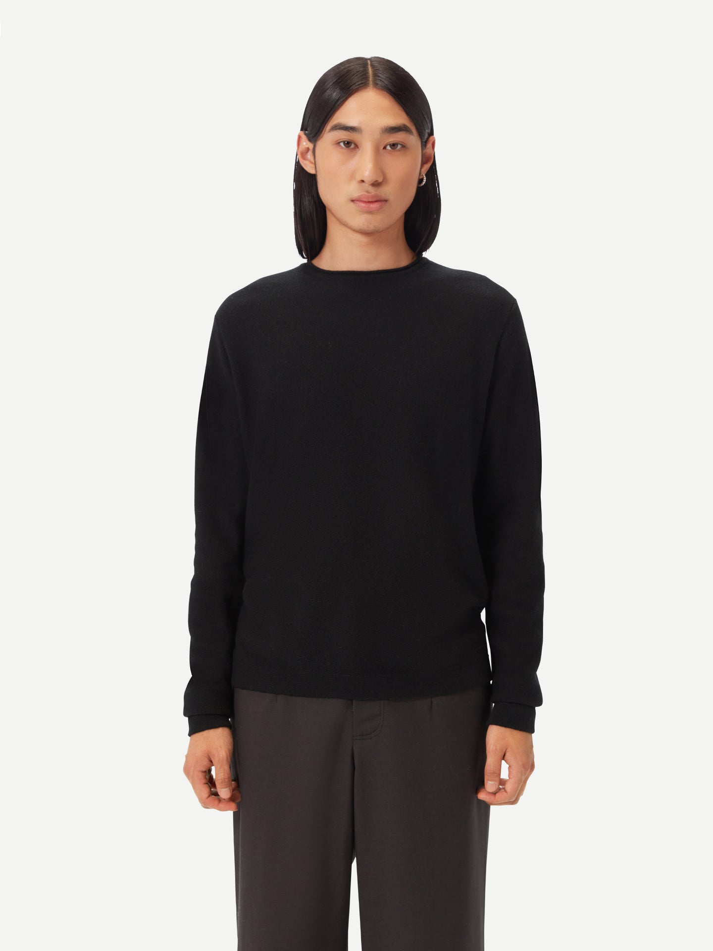 Men's Cashmere C-Neck Jumper Black - Gobi Cashmere