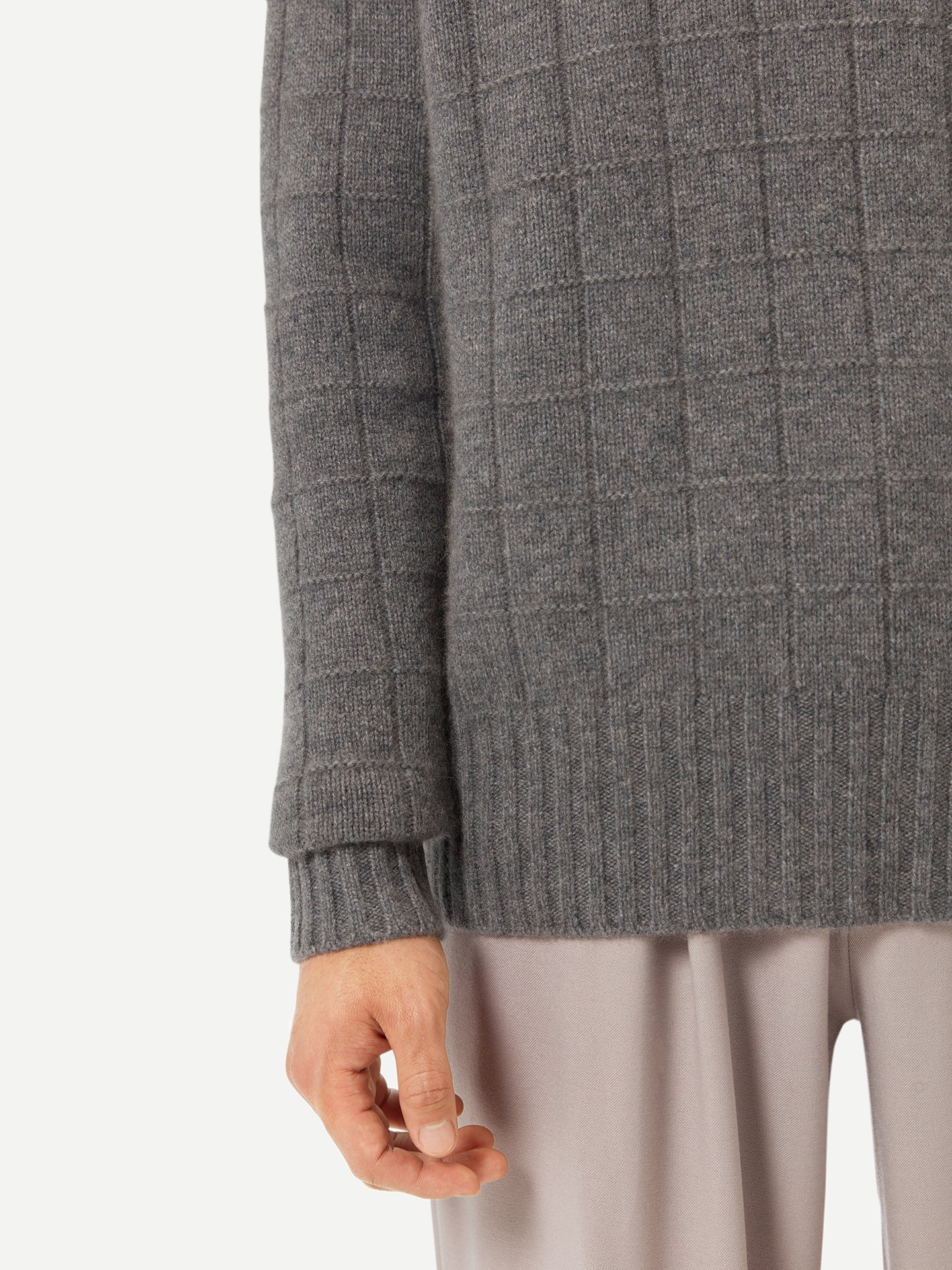 Men's Square-Patterned Cashmere Sweater Dim Gray - Gobi Cashmere