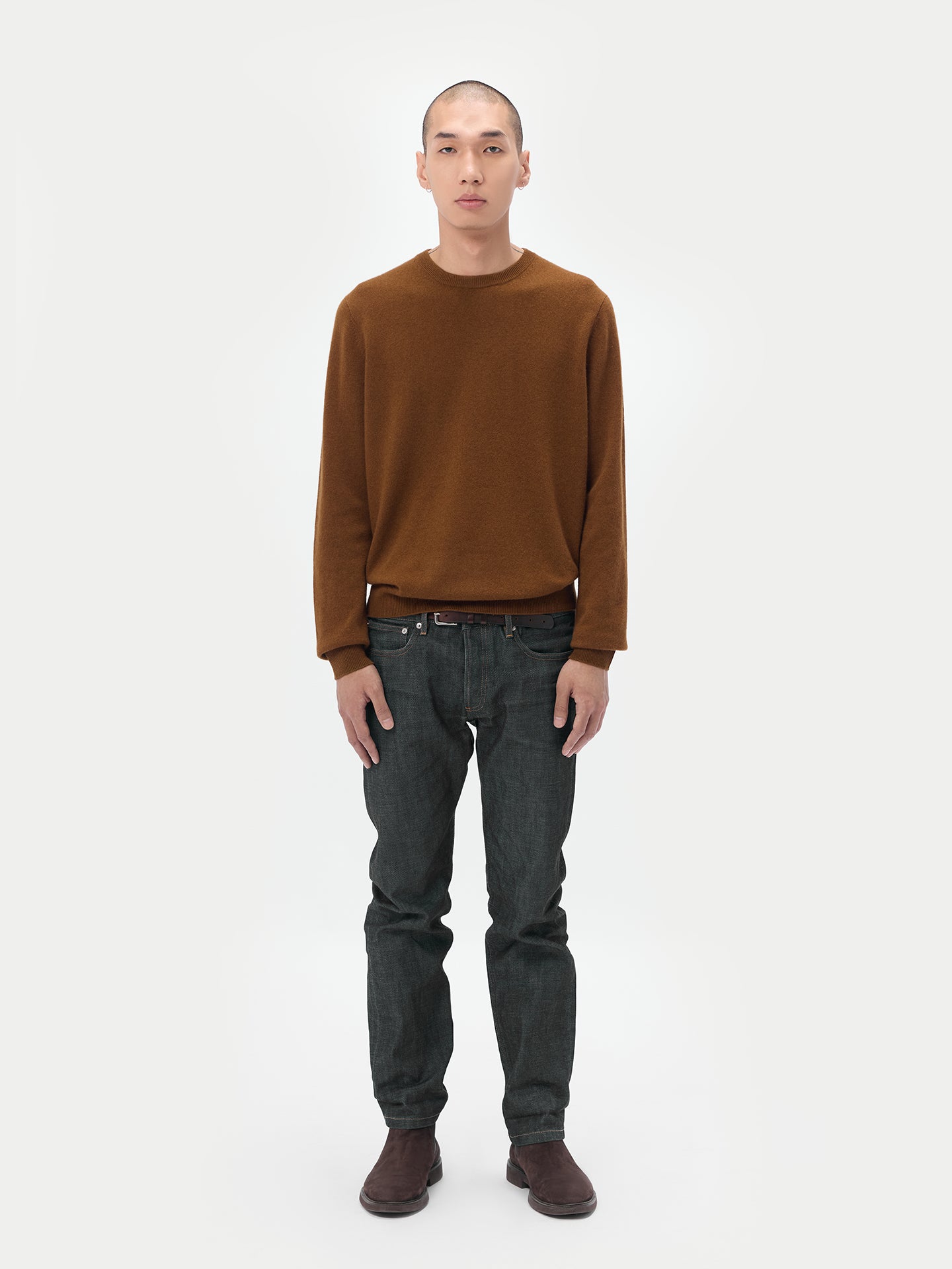 Essential Crewneck Cashmere Sweater