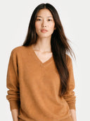 Essential Cashmere V-Neck Sweater Almond - Gobi Cashmere #color_almond