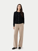 Essential Cashmere Crewneck Cardigan Black - Gobi Cashmere #color_black