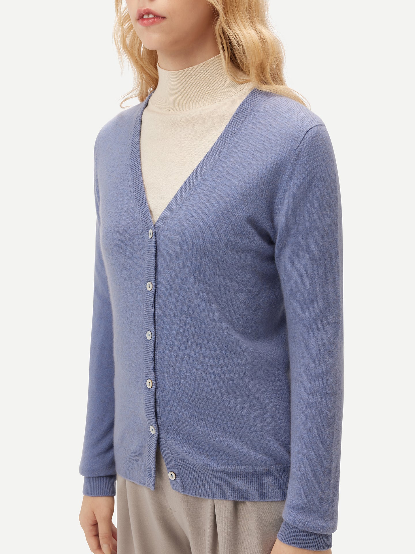 Women's Cashmere V-neck Button Cardigan English Manor - Gobi Cashmere